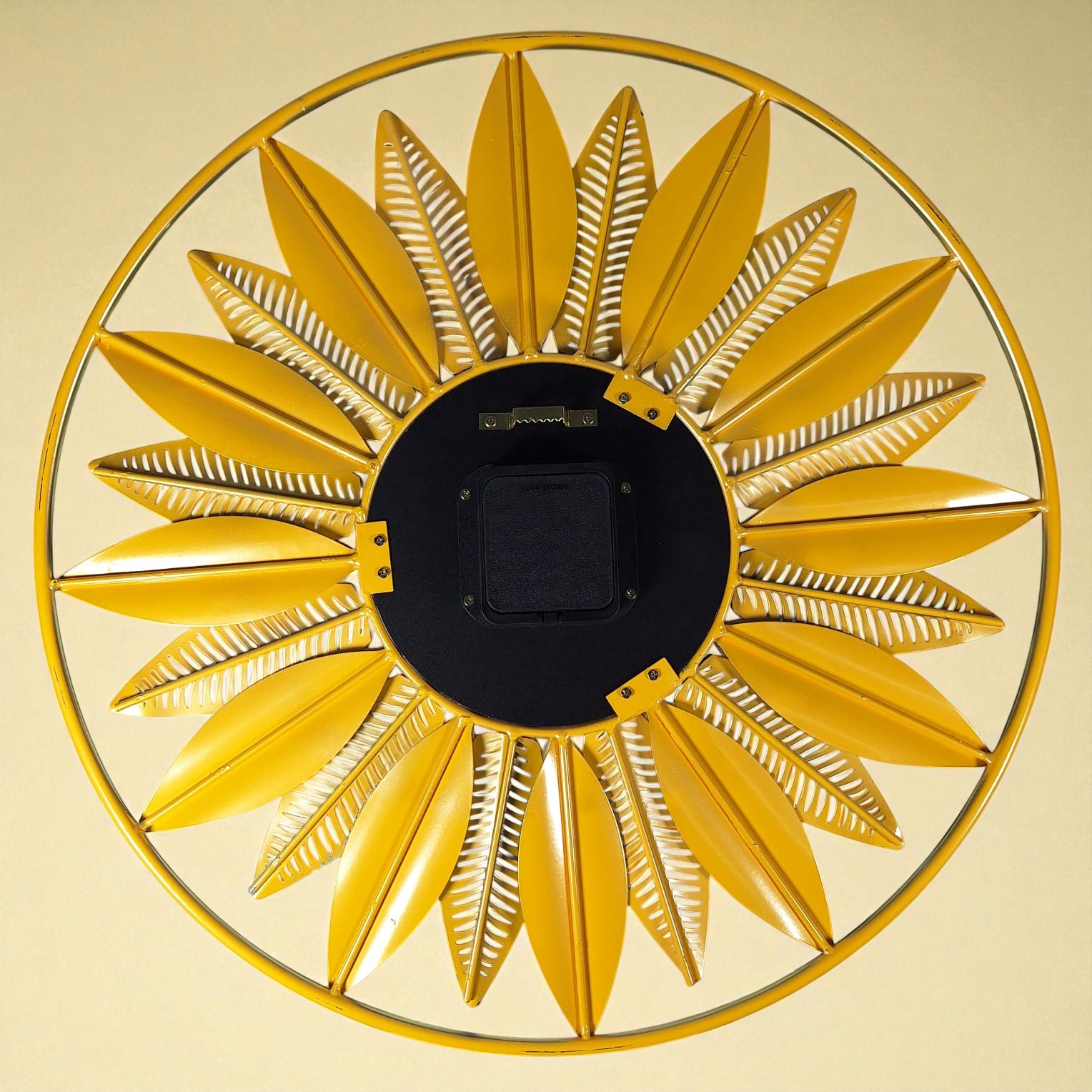 Gambar produk TaffHOME Jam Dinding Quartz Iron Luxury European Style 50cm - SF5