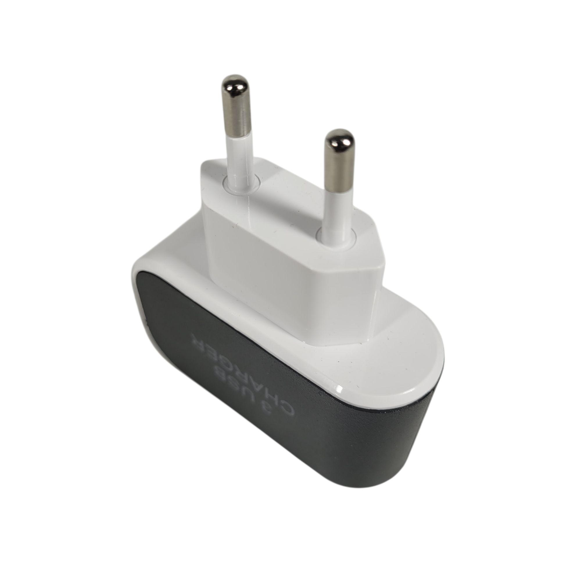 Adaptor Travel Charger USB 3 Port 5V 3.1A - EKA Gambar produk Adaptor Travel Charger USB 3 Port 5V 3.1A - EKA