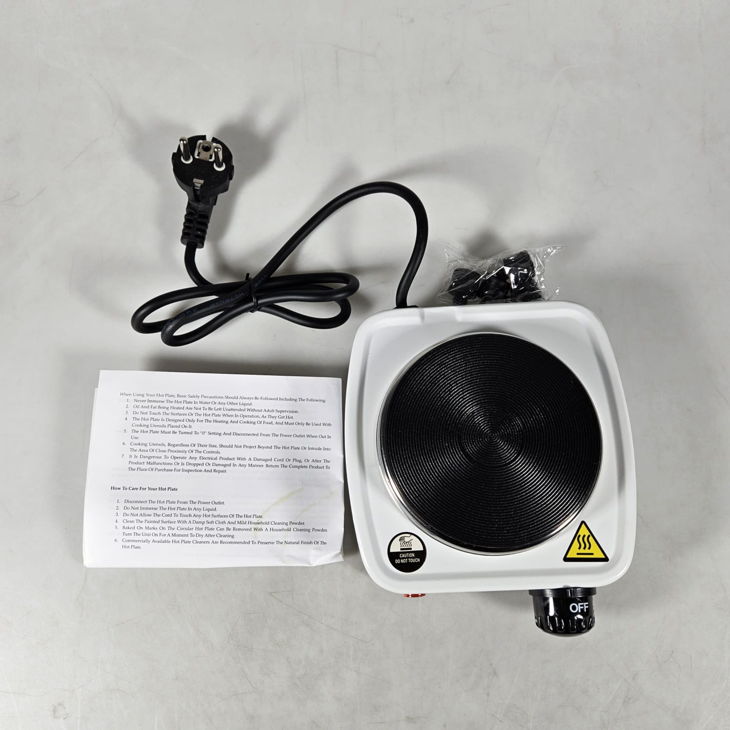 Taffware Kompor Listrik 1 Tungku Mini Portable Hot Plate 500W - DLD-101B Gambar produk Taffware Kompor Listrik 1 Tungku Mini Portable Hot Plate 500W - DLD-101B