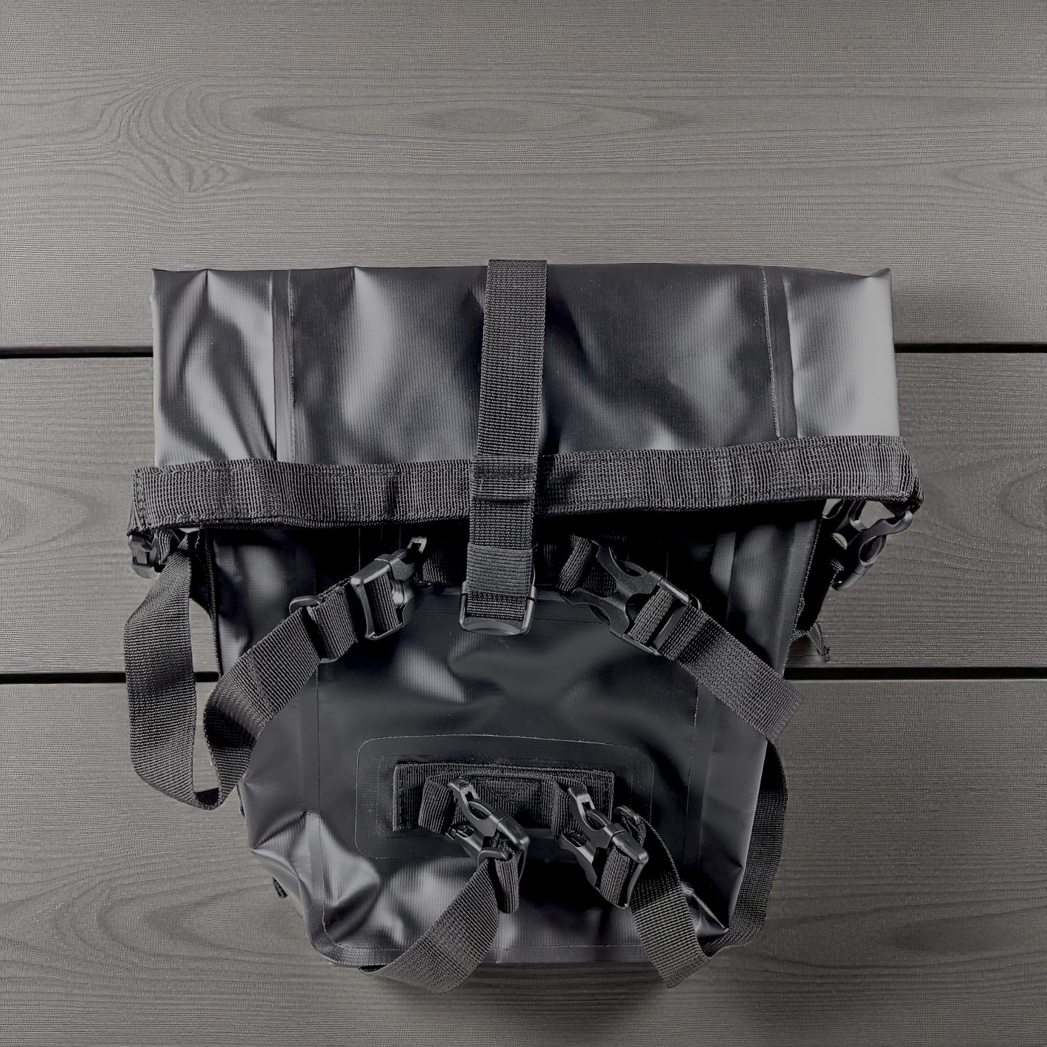 Blinkminds Tas Motor Touring Side Bumper Pannier Bag Waterproof 8L - BM07 Gambar produk Blinkminds Tas Motor Touring Side Bumper Pannier Bag Waterproof 8L - BM07