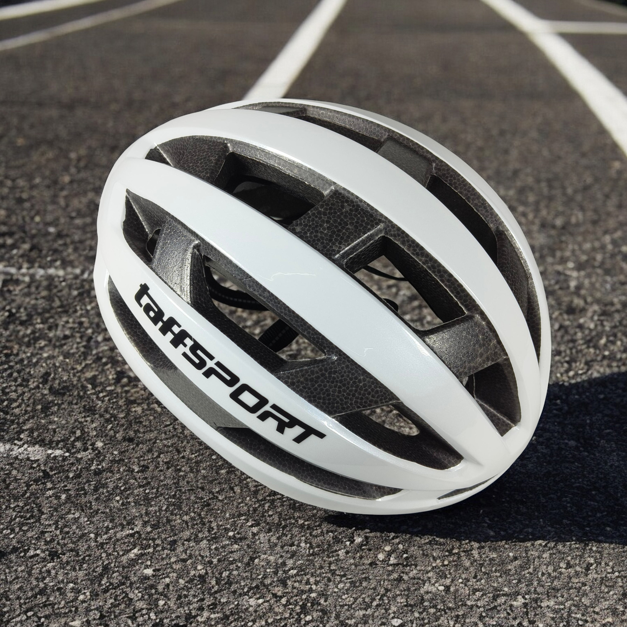 TaffSPORT Helm Sepeda Ultralight Cycling Bike Helmet - KP-1 Gambar produk TaffSPORT Helm Sepeda Ultralight Cycling Bike Helmet - KP-1