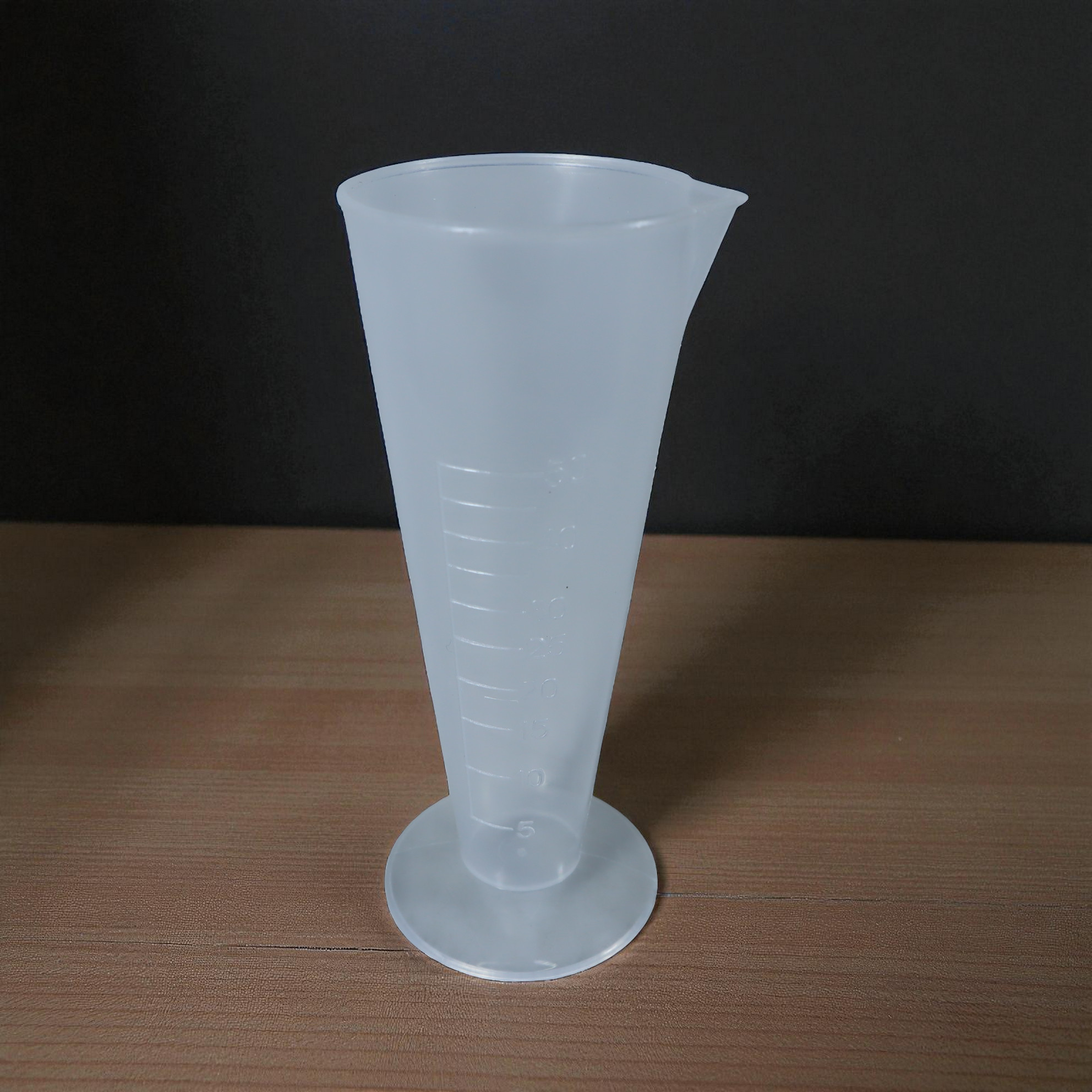 One Two Cups Gelas Ukur Plastik Kerucut Multifungsi Cone Measuring Cup 50ml - BR10 Gambar produk One Two Cups Gelas Ukur Plastik Kerucut Multifungsi Cone Measuring Cup 50ml - BR10