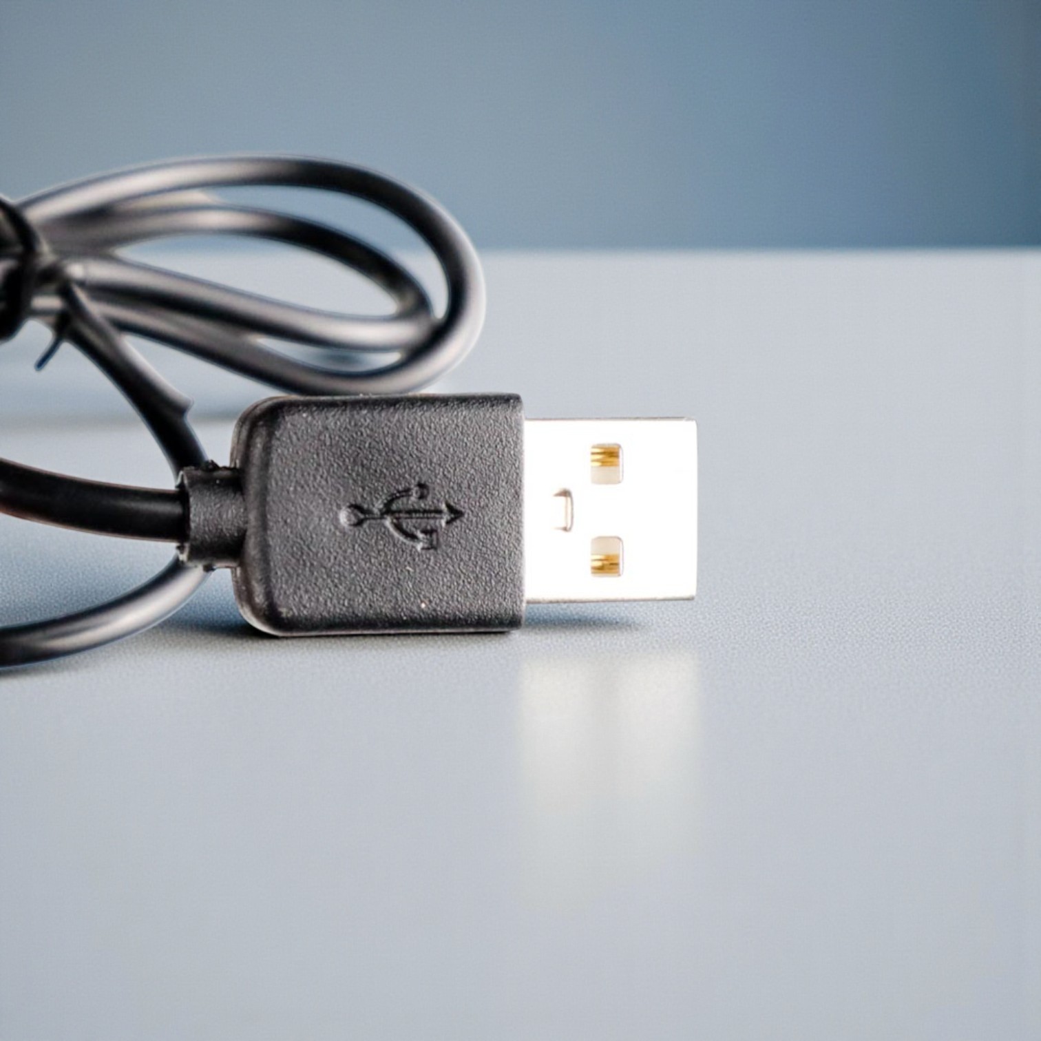 Gambar produk Doublepow Charger Baterai 4 Slot AA AAA 9V Ni-MH Ni-CD Li-Ion with LCD - DP-UK95