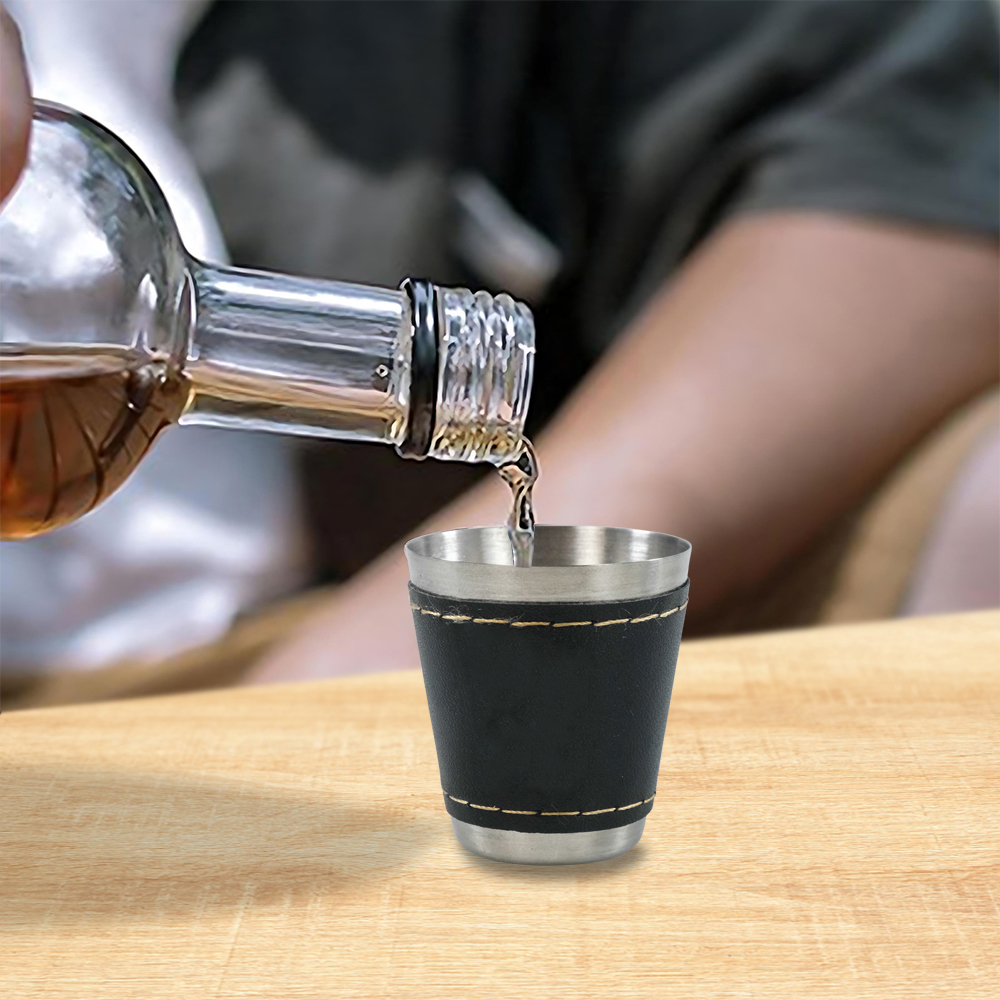 MOONBIFFY Set Gelas Camping Stainless Steel Travel Mug 30ml 4 PCS - MB317 Gambar produk MOONBIFFY Set Gelas Camping Stainless Steel Travel Mug 30ml 4 PCS - MB317