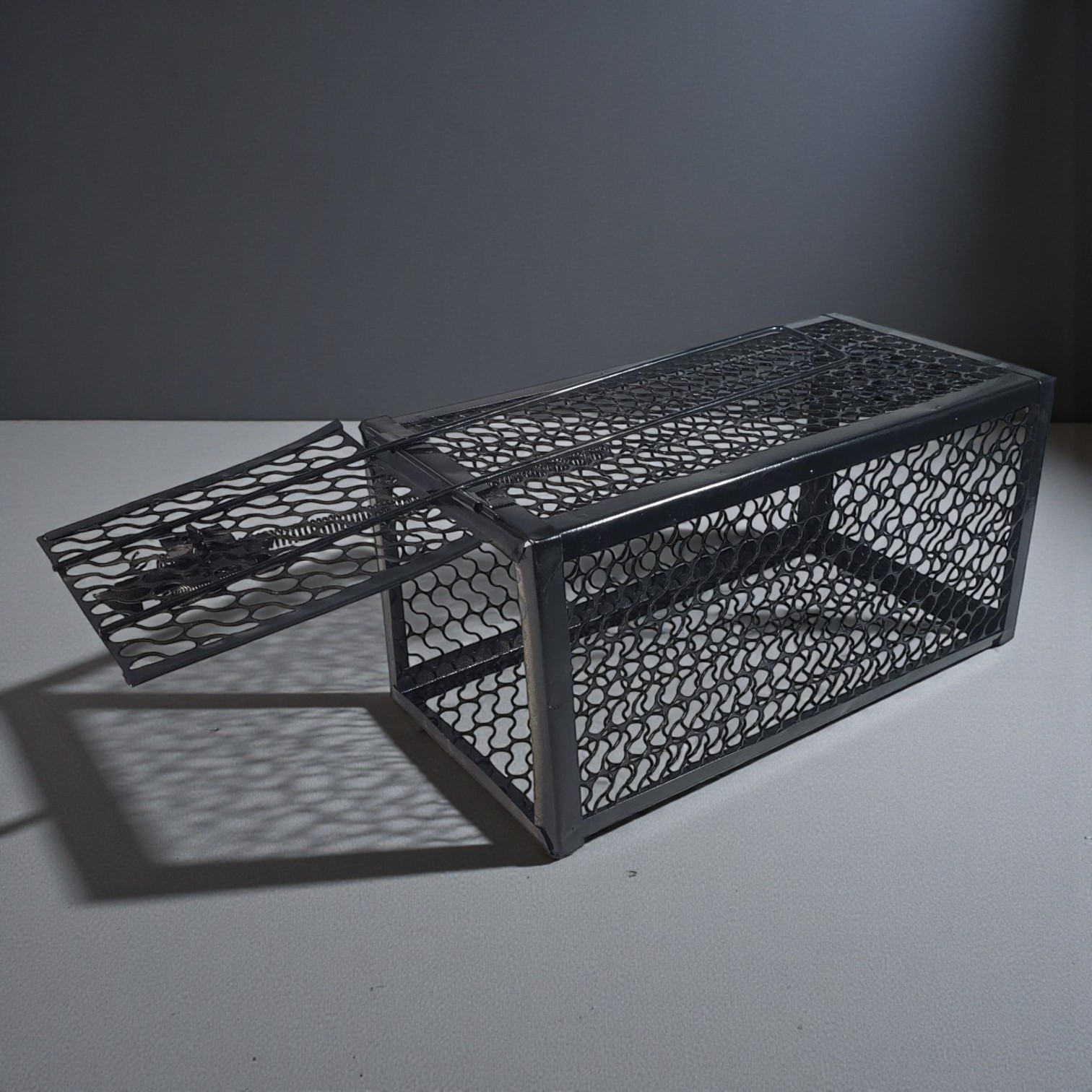 BAIT Jebakan Tikus Kandang Besi Automatic Mousetrap 23x11.5x11.5cm - B-23 Gambar produk BAIT Jebakan Tikus Kandang Besi Automatic Mousetrap 23x11.5x11.5cm - B-23