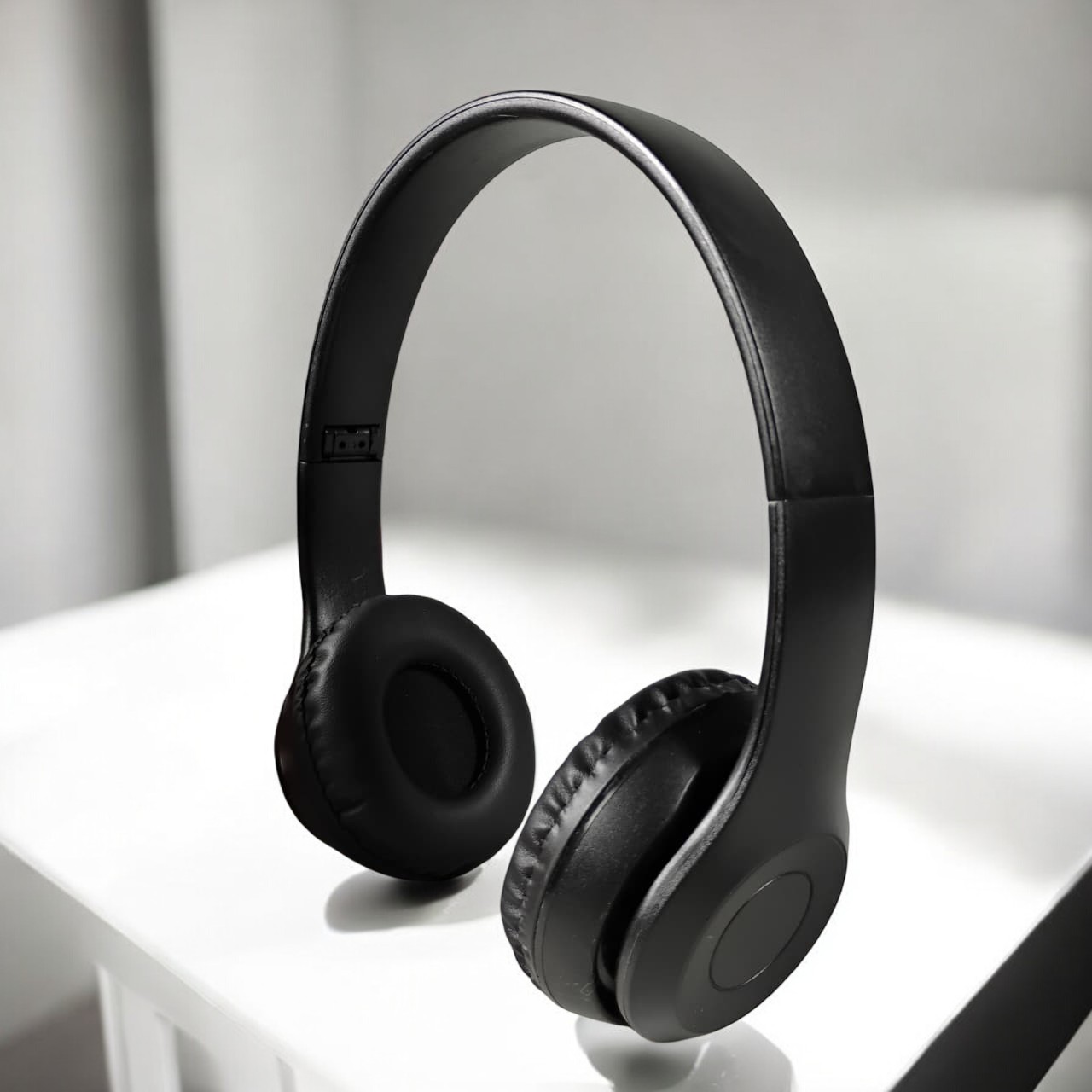 Gambar produk Briame Headphone Foldable Bluetooth 5.0 Noise Reduction TF AUX 150mAh - P47