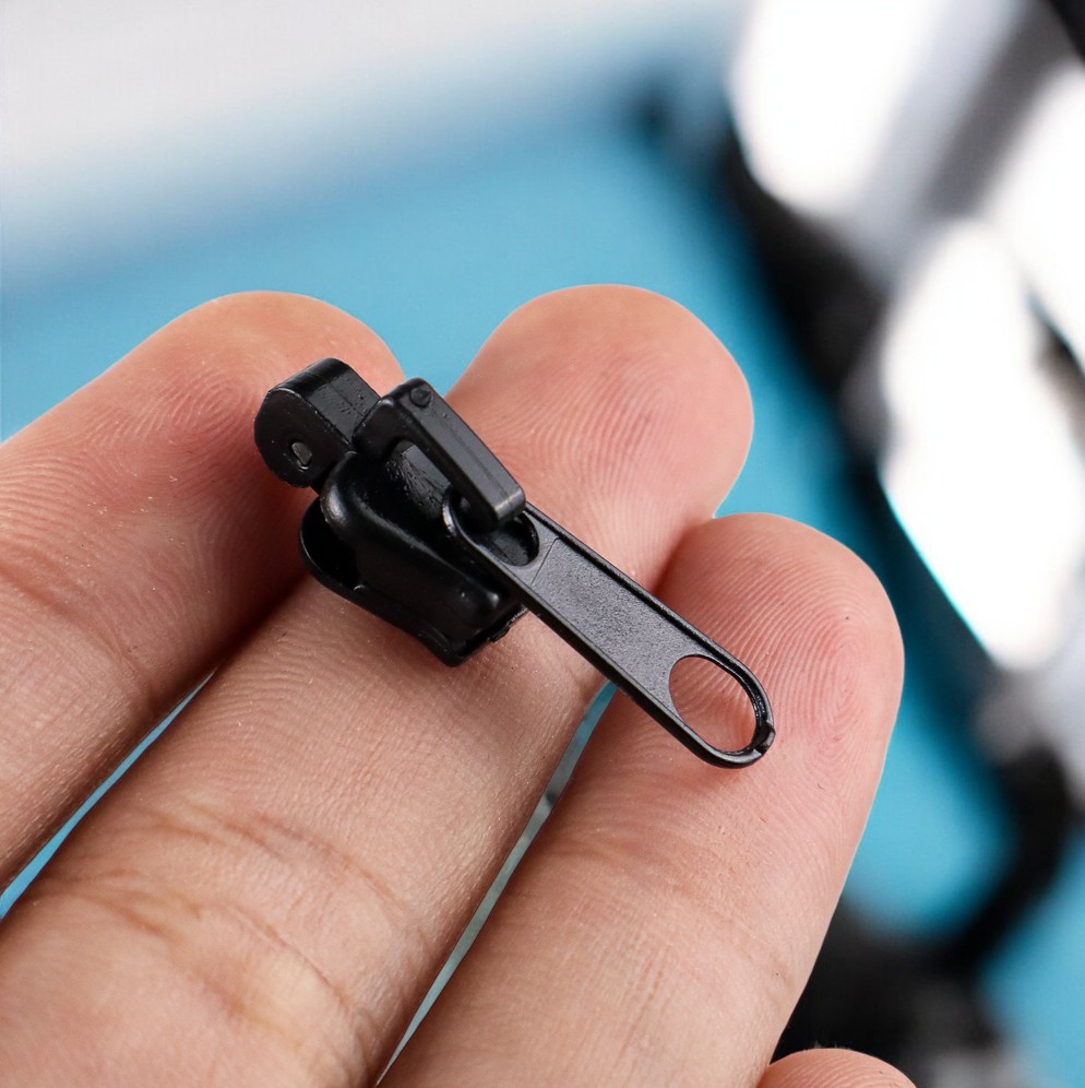 Ritsleting Pengganti Zipper Replacement Repair Kit 6 PCS - B07L Gambar produk Ritsleting Pengganti Zipper Replacement Repair Kit 6 PCS - B07L