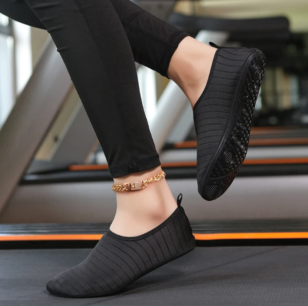 Snewvie Sepatu Yoga Fitness Water Sports Barefoot Aqua Shoes Quick Dry 40-41 - KK01 Gambar produk Snewvie Sepatu Yoga Fitness Water Sports Barefoot Aqua Shoes Quick Dry 40-41 - KK01