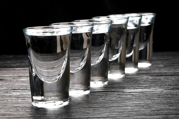 LELAMP Gelas Kaca Sloki Alkohol Mini Shot Wine Baiju Glass 30ml - LE36 Gambar produk LELAMP Gelas Kaca Sloki Alkohol Mini Shot Wine Baiju Glass 30ml - LE36