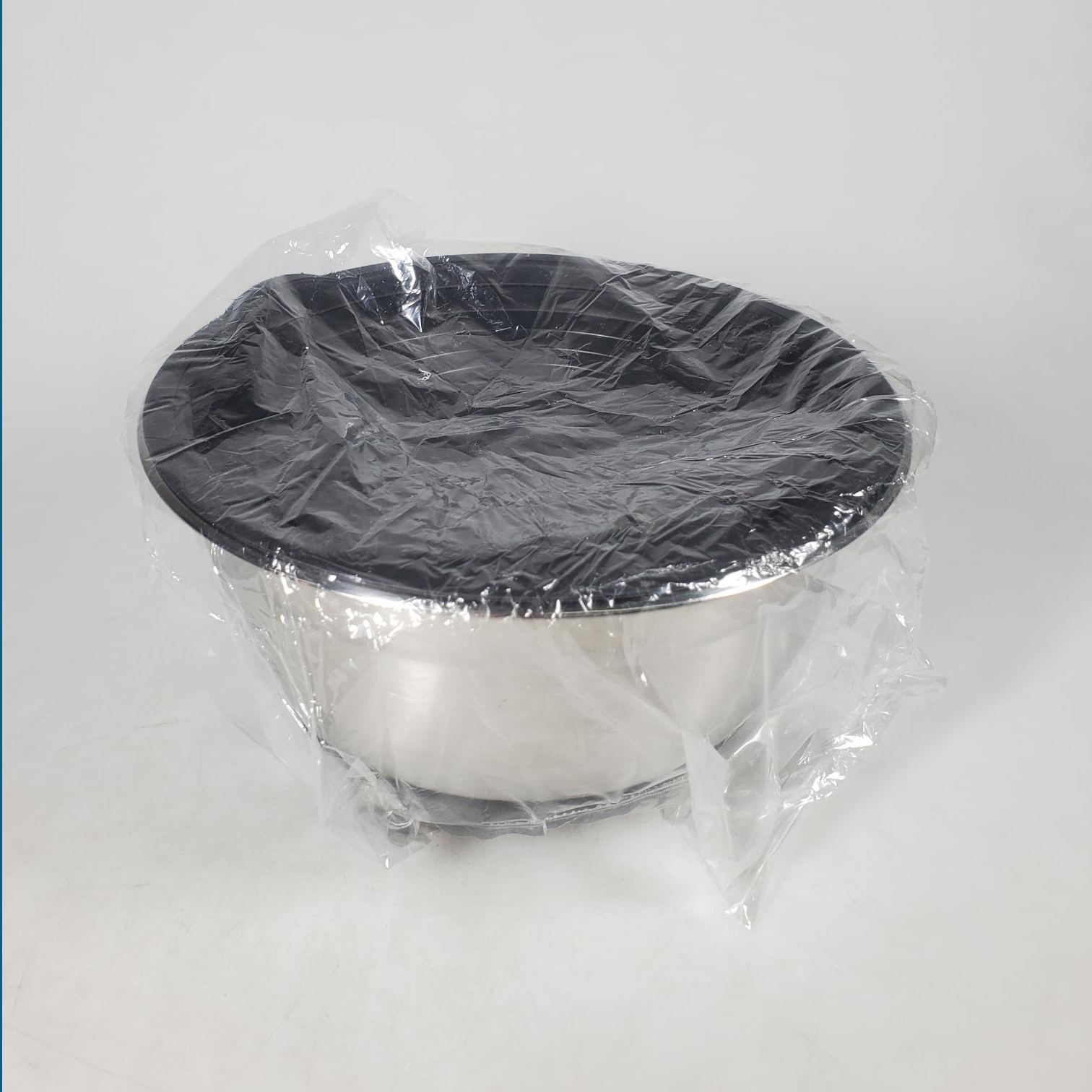 MEJIMA Mangkuk Salad Mixing Bowl Anti Slip Stainless 201 with Lid 24cm - MJ-201 Gambar produk MEJIMA Mangkuk Salad Mixing Bowl Anti Slip Stainless 201 with Lid 24cm - MJ-201