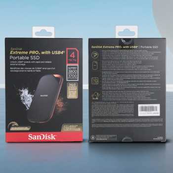 Gambar produk SanDisk Extreme PRO Portable SSD 3800MB/s USB Type C 4.0 4TB - SDSSDE82