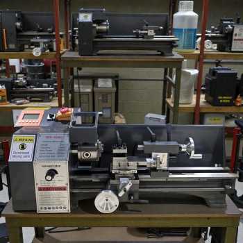 FEVOR Mesin Bubut Mini Lathe Bench High-Power Brushless 1000W 400mm - MX-S400