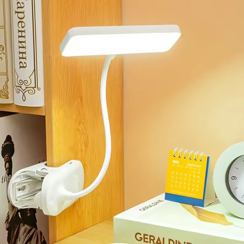 AURO Lampu Meja Belajar LED Clamp Square Lamp Stepless Dimming 800mAh - AU849 Gambar produk AURO Lampu Meja Belajar LED Clamp Square Lamp Stepless Dimming 800mAh - AU849