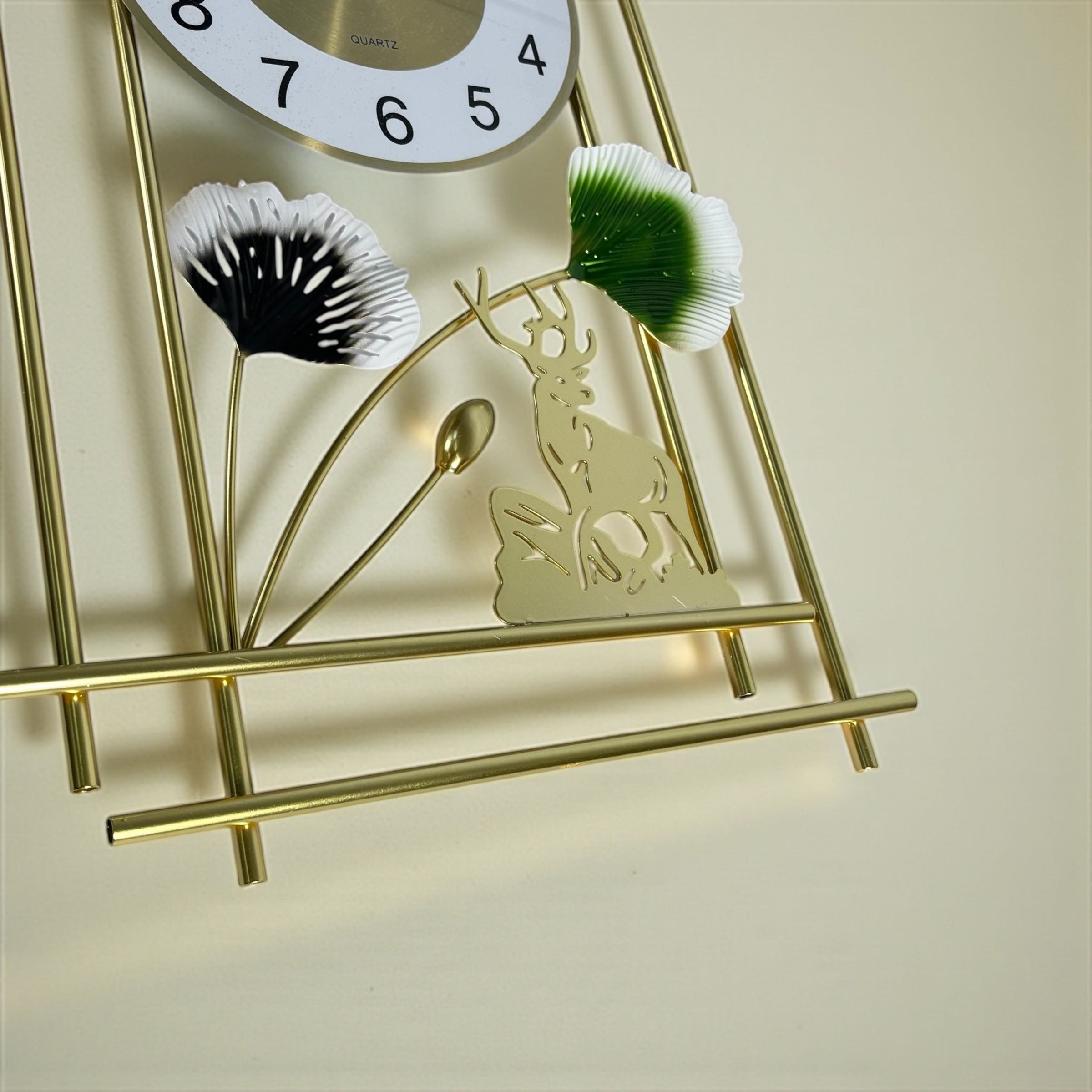 Gambar produk TaffHOME Jam Dinding Aesthetic Ginkgo Biloba Iron Silent Clock 72cm - M2127