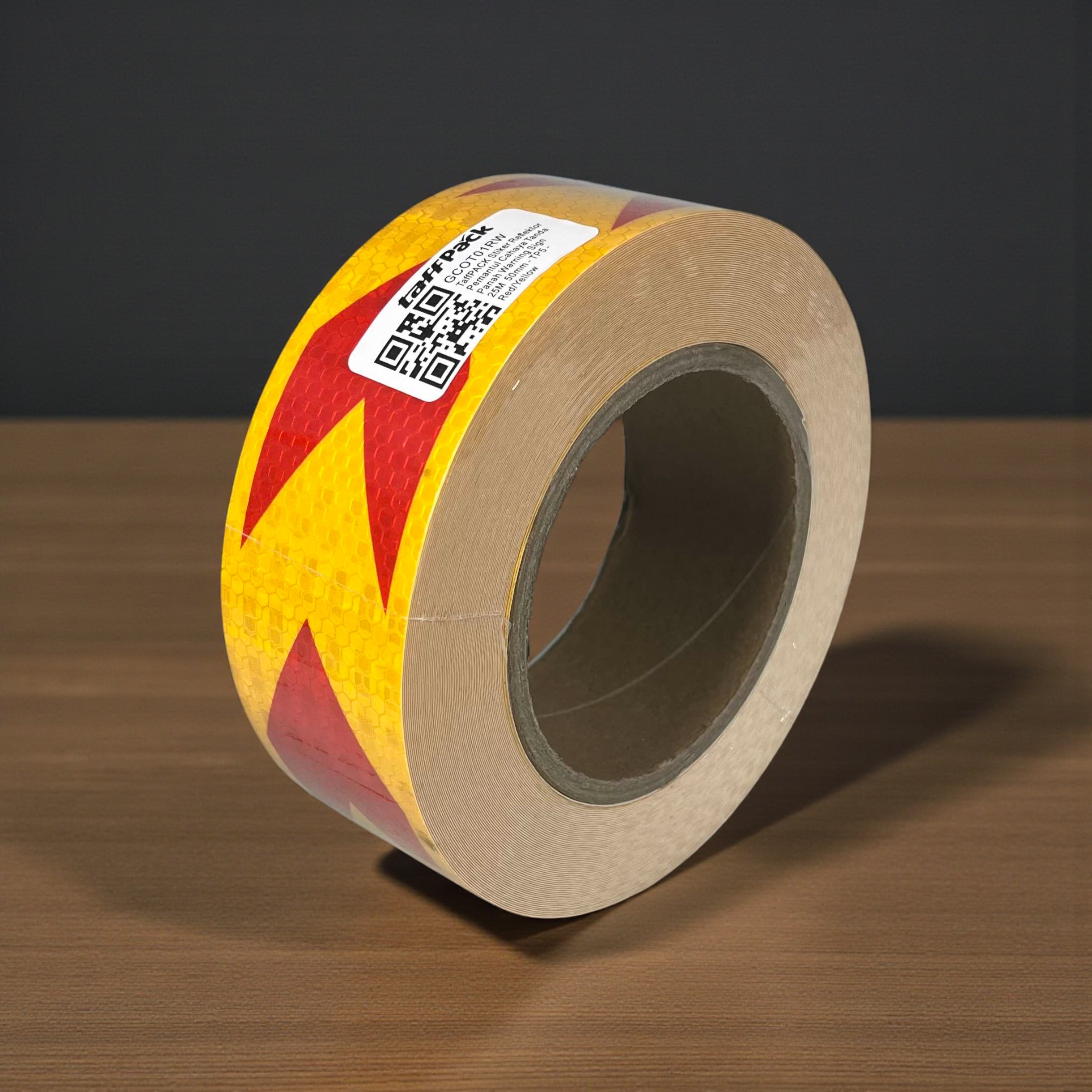 TaffPACK Stiker Reflektor Pemantul Cahaya Tanda Panah Warning Sign 25M 50mm - TP5 Gambar produk TaffPACK Stiker Reflektor Pemantul Cahaya Tanda Panah Warning Sign 25M 50mm - TP5