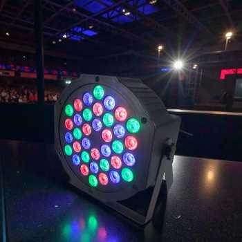 Gambar produk Alien Lampu Sorot LED Spotlight Stage Party DMX Port RGB 220V 36 LED - AL36