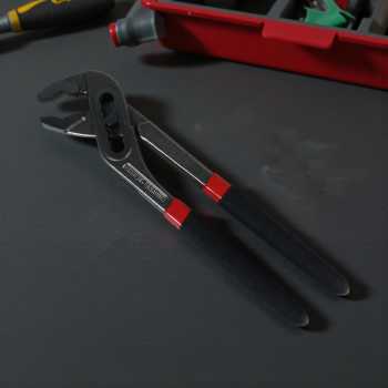 OUSIKA Tang Clamping Pipa Air Multifungsi Adjustable Pipe Pliers - OU95