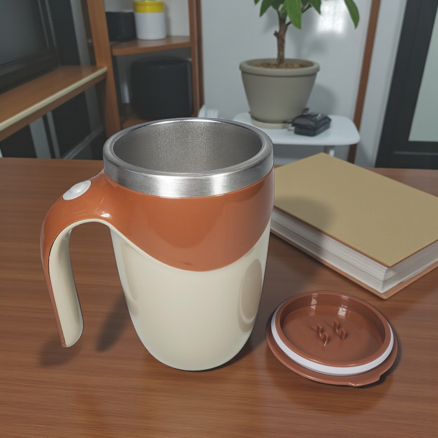 Ditim Cangkir Aduk Otomatis Rechargeable Self Stirring Mug 380ml - HQ-630 Gambar produk Ditim Cangkir Aduk Otomatis Rechargeable Self Stirring Mug 380ml - HQ-630