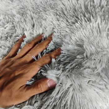 Gambar produk Dresshomee Karpet Bulu Rasfur Soft Fluffy Living Room Rug 140x190cm - DE2004