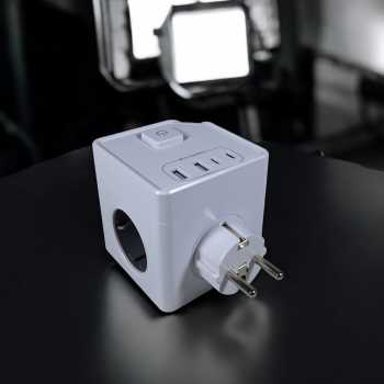 HITREND Stop Kontak 7in1 USB Type C Port Cube Socket - E-46