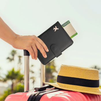 Gambar produk Deziliao Dompet Passport Kulit Travel Card Holder Leather PU - D-10