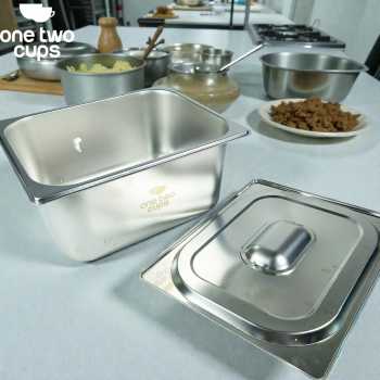 Gambar produk One Two Cups Food Pan Stainless Steel Wadah Makanan dengan Tutup 1/2x15cm - SP215
