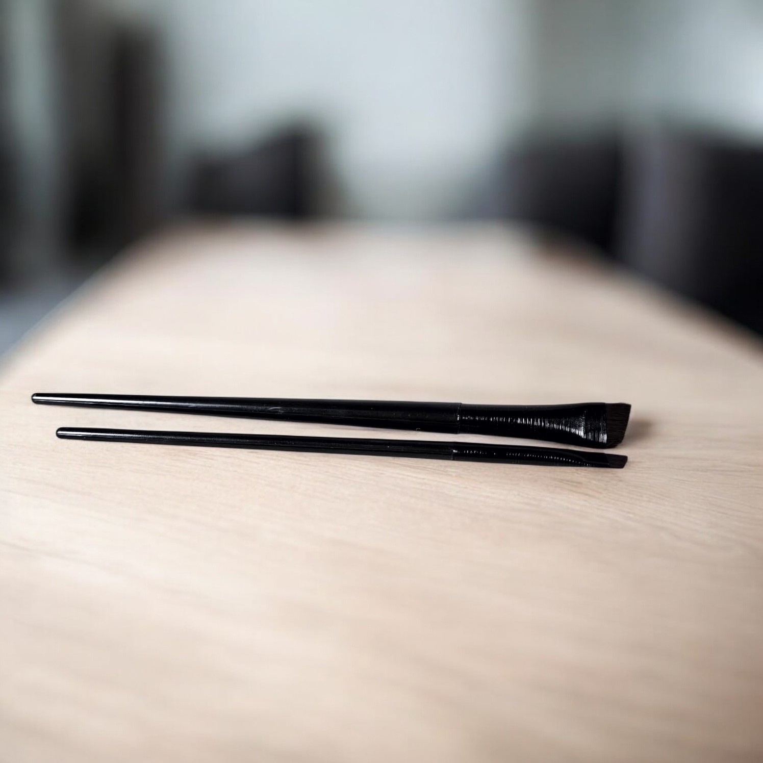 ASHAIE Kuas Kontur Alis Eyeliner Eyebrow Brush 2 PCS - A101-2 Gambar produk ASHAIE Kuas Kontur Alis Eyeliner Eyebrow Brush 2 PCS - A101-2