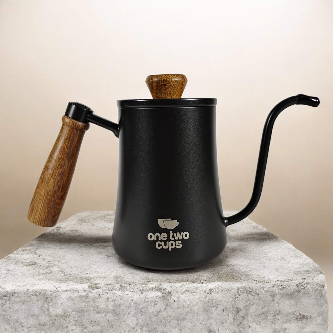 One Two Cups Teko Kopi Leher Angsa Gooseneck Pour Over Kettle 500ml - K55 Gambar produk One Two Cups Teko Kopi Leher Angsa Gooseneck Pour Over Kettle 500ml - K55