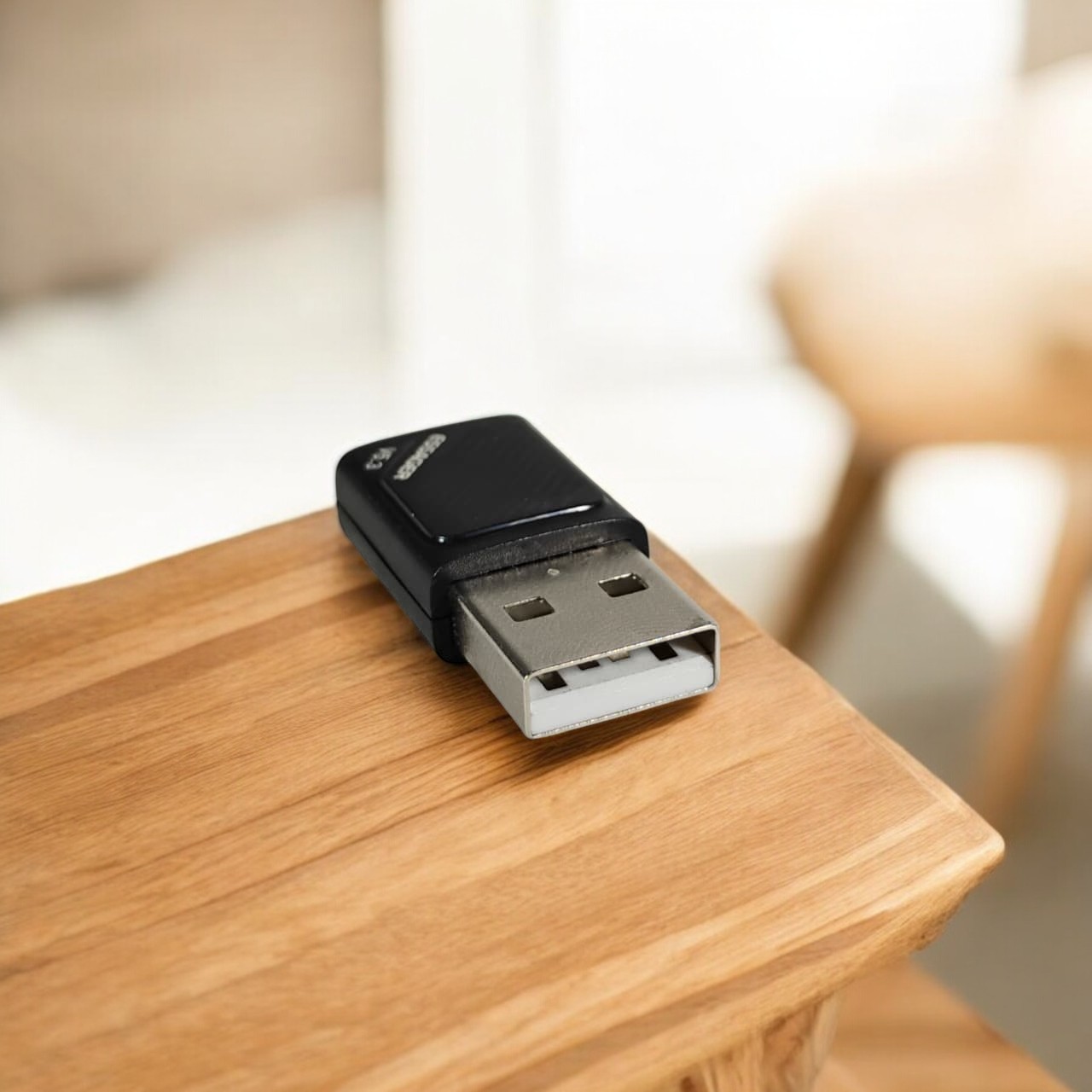 ESSAGER USB Bluetooth 5.3 Adapter Receiver Transmitter Dongle for PC - EBT53-JH01-P Gambar produk ESSAGER USB Bluetooth 5.3 Adapter Receiver Transmitter Dongle for PC - EBT53-JH01-P