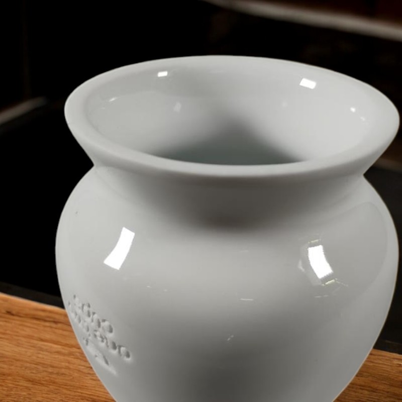 One Two Cups Dudukan Pengaduk Chasen Tate Whisk Stand Matcha - D-35 Gambar produk One Two Cups Dudukan Pengaduk Chasen Tate Whisk Stand Matcha - D-35