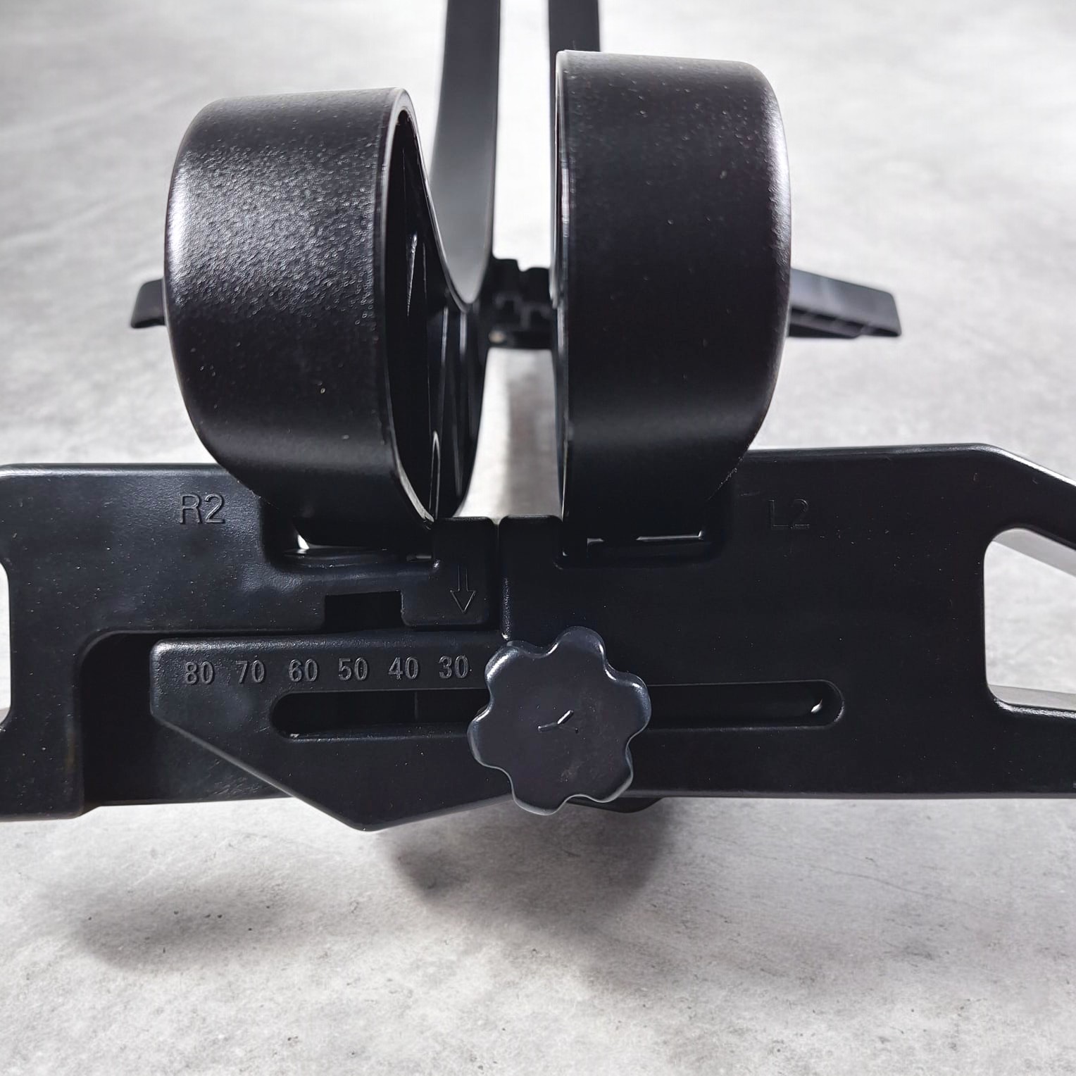 Gambar produk CYCLISTE Standar Sepeda Universal Paddock Standing Bike Display ABS - CL34