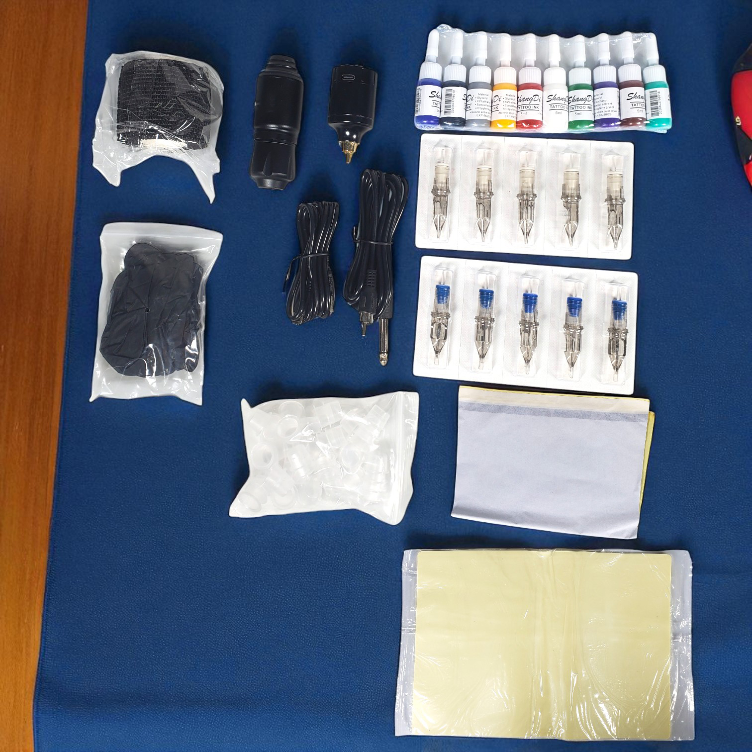 Cobbe Wireless Tattoo Machine Kit Travel 4mm 1300mAh with Cartridge - YL359 Gambar produk Cobbe Wireless Tattoo Machine Kit Travel 4mm 1300mAh with Cartridge - YL359