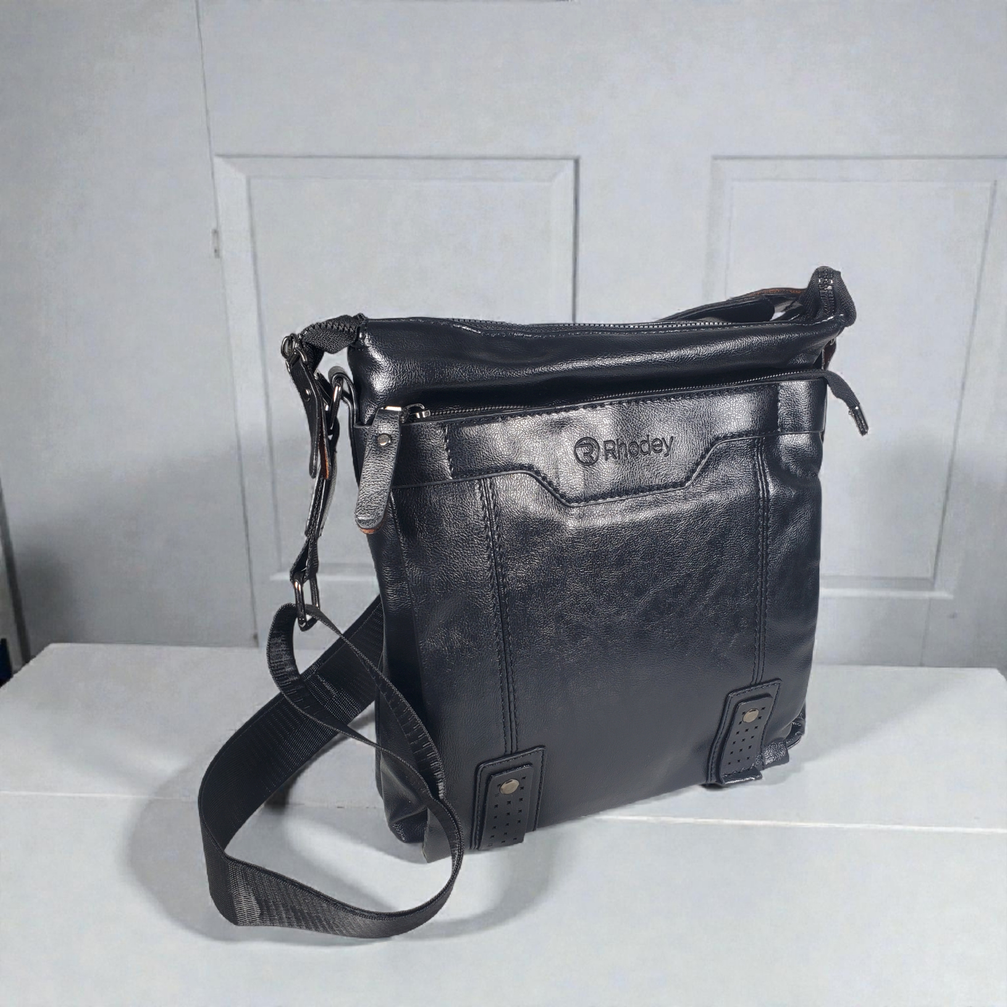 Rhodey Tas Selempang Pria Kulit PU Leather Shoulder Crossbody Bag - BD-27 Gambar produk Rhodey Tas Selempang Pria Kulit PU Leather Shoulder Crossbody Bag - BD-27