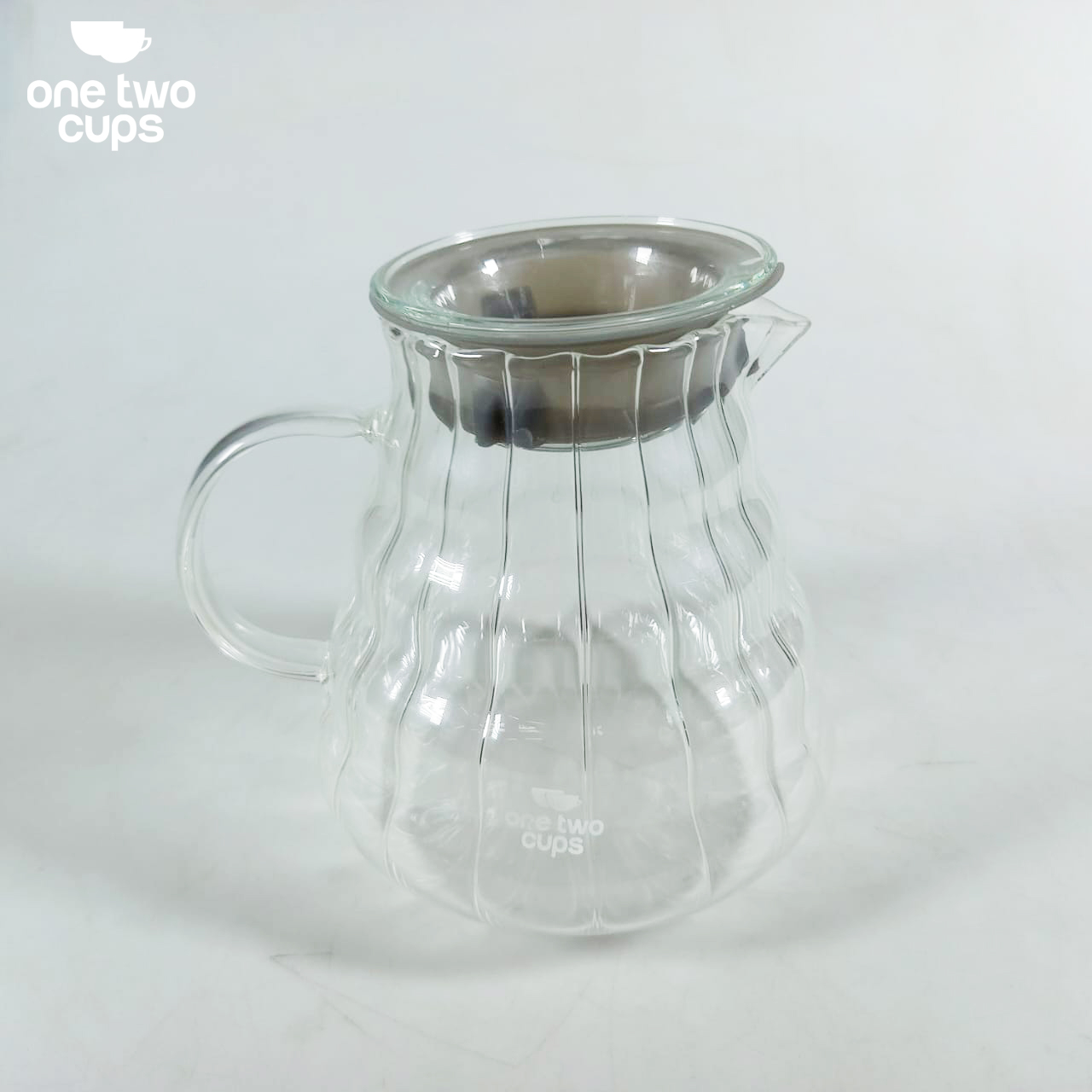 One Two Cups Teko Kopi Coffee Server V60 Drip Pour Over Borosilicate 800ml - XGS-36/60/80 Gambar produk One Two Cups Teko Kopi Coffee Server V60 Drip Pour Over Borosilicate 800ml - XGS-36/60/80
