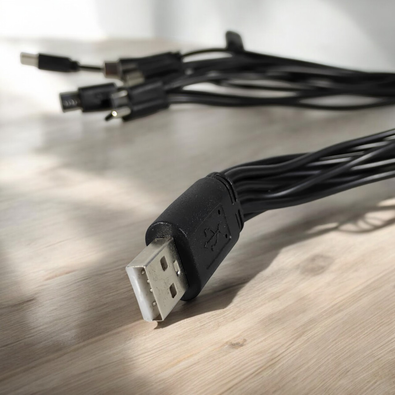 Keyinda Kabel Charger Transmitter Wireless Audio Tour Guide 10in1 - KY-11 Gambar produk Keyinda Kabel Charger Transmitter Wireless Audio Tour Guide 10in1 - KY-11