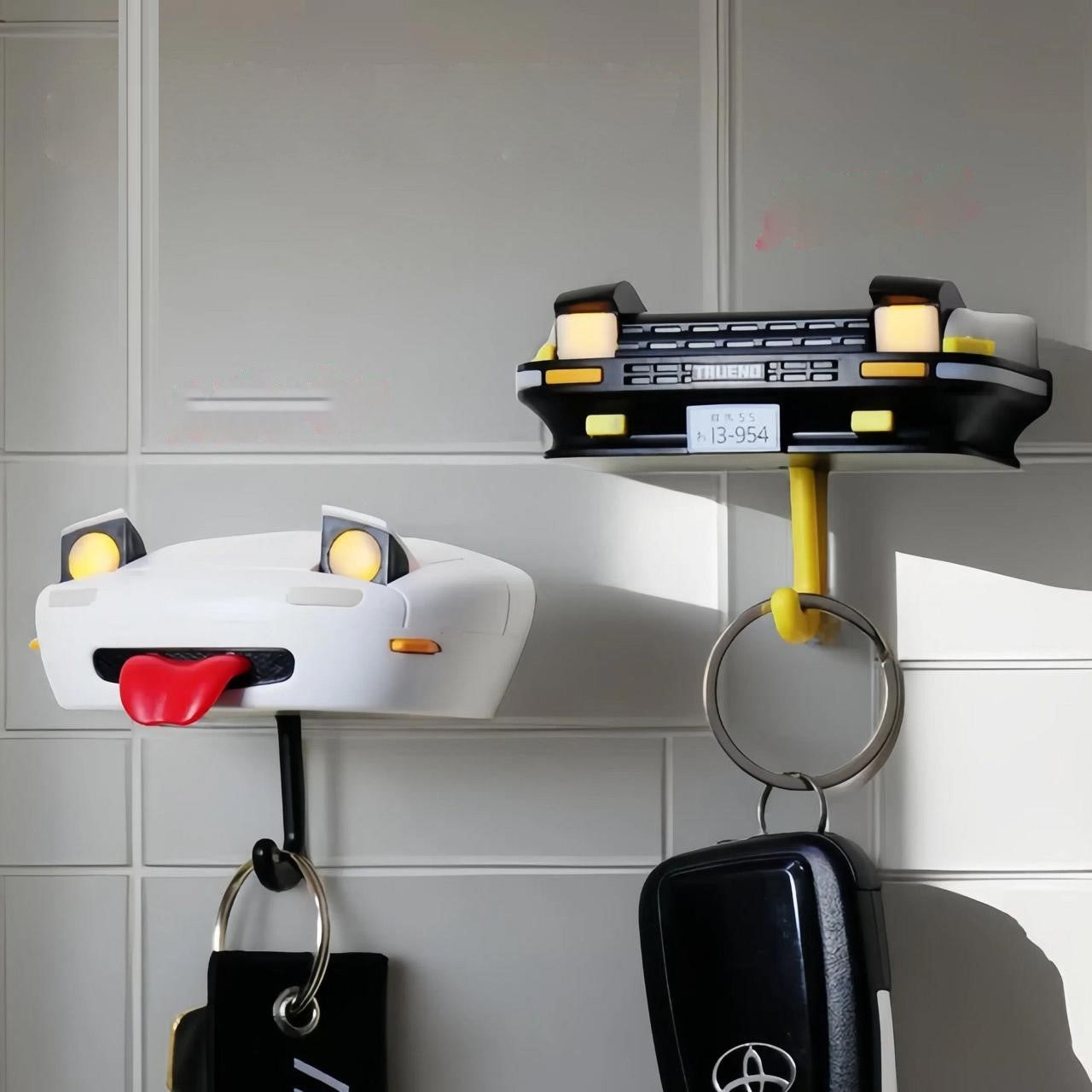 TRUENO Gantungan Kunci Dinding Mobil Initial D AE86 Key Holder Light - TR-100 Gambar produk TRUENO Gantungan Kunci Dinding Mobil Initial D AE86 Key Holder Light - TR-100