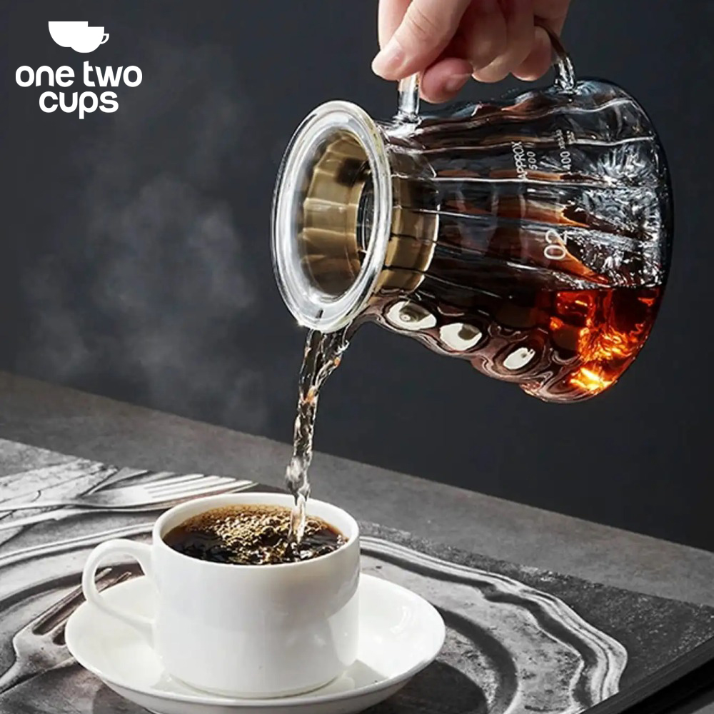 One Two Cups Teko Kopi Coffee Server V60 Drip Pour Over Borosilicate 600ml - XGS-36/60/80 Gambar produk One Two Cups Teko Kopi Coffee Server V60 Drip Pour Over Borosilicate 600ml - XGS-36/60/80