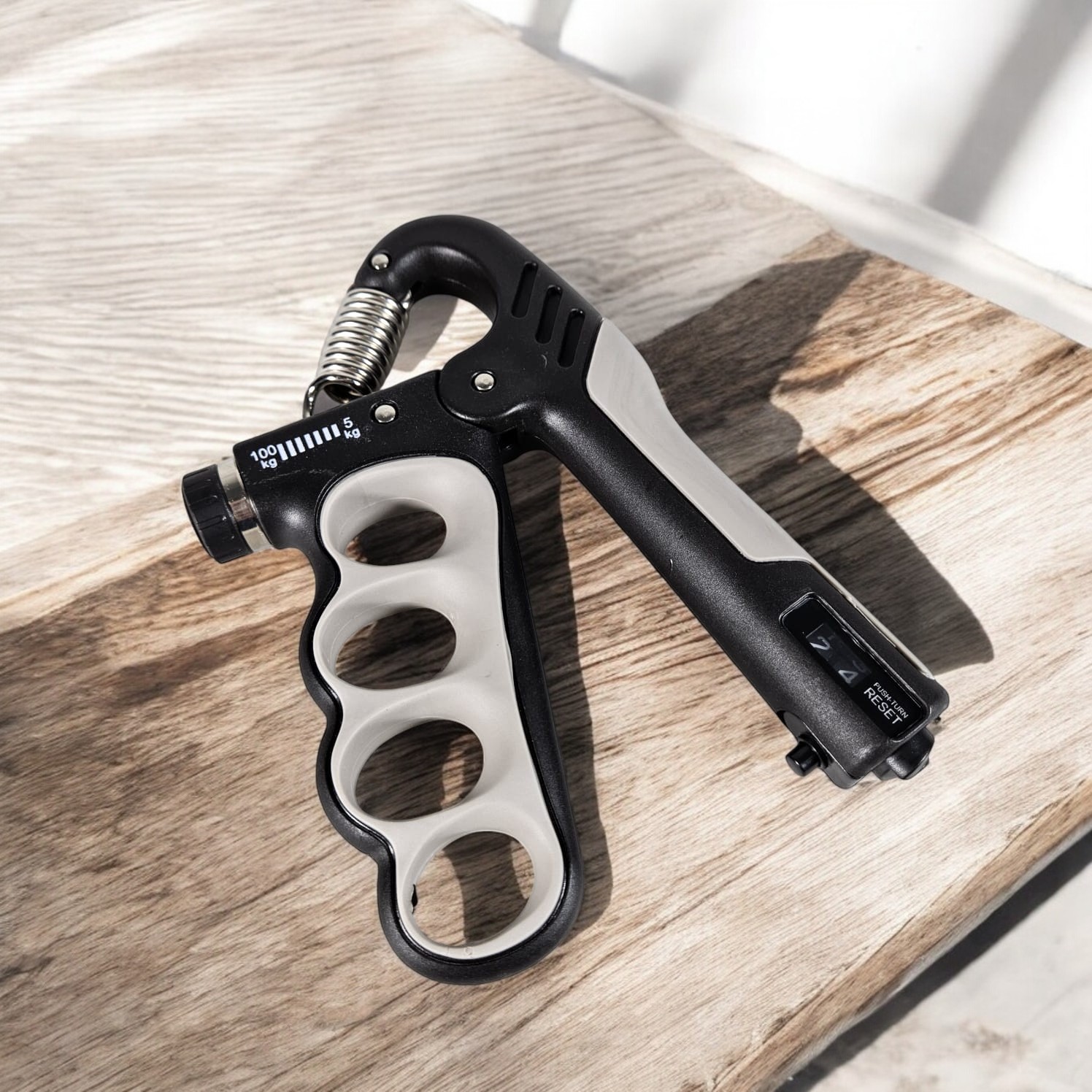 Gambar produk ORMIY Spring Hand Grip Finger Power Exercise 5-100kg Digital Counter - 620WLQ