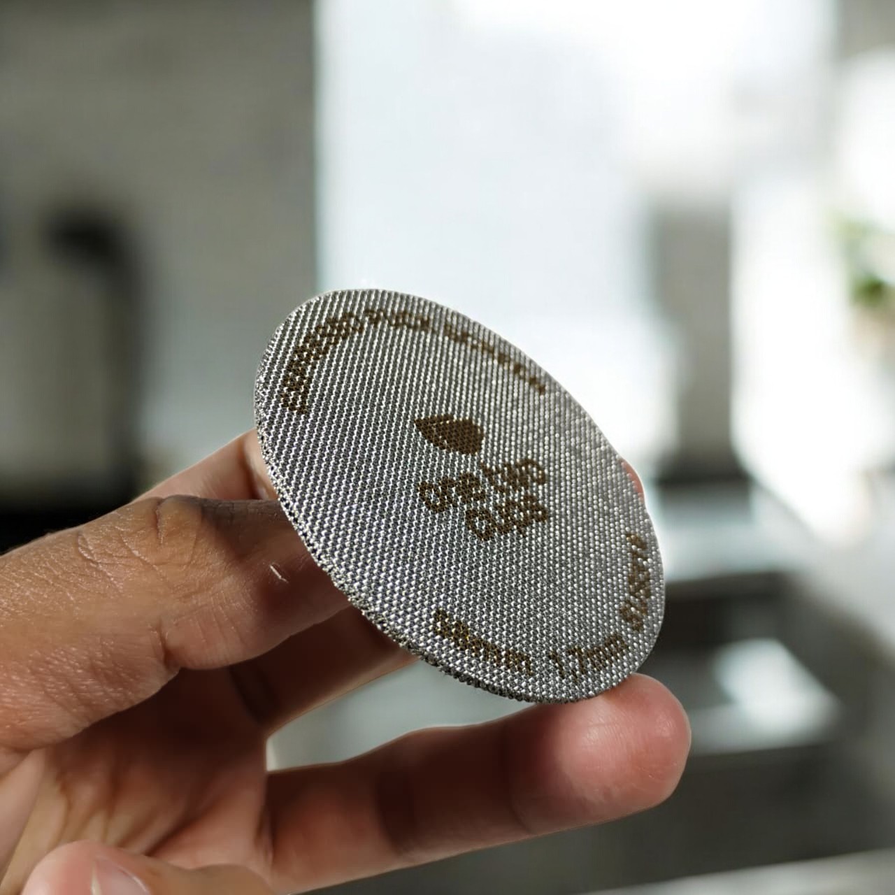 One Two Cups Puck Screen Portafilter Espresso Machine 150 Micron 58mm 1.7mm - SUS3 Gambar produk One Two Cups Puck Screen Portafilter Espresso Machine 150 Micron 58mm 1.7mm - SUS3