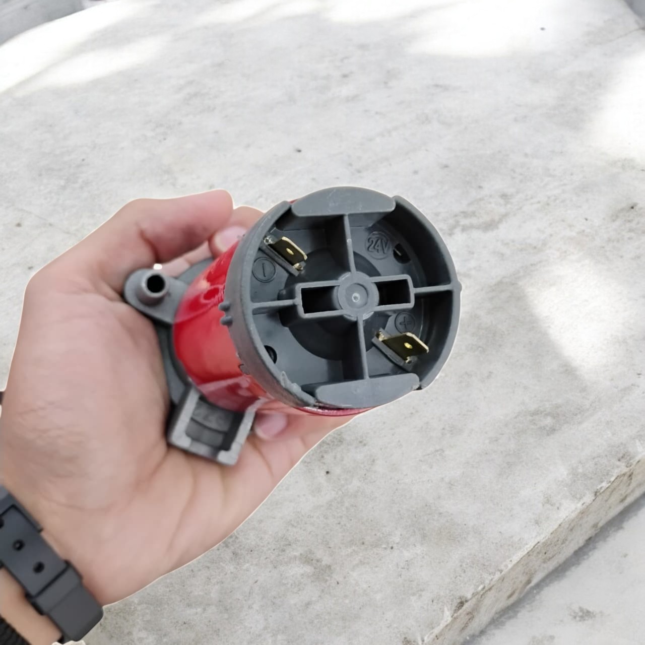 You Lian Klakson Trompet Truk Mobil Dual Air Horn 150dB 24V - JD2912 Gambar produk You Lian Klakson Trompet Truk Mobil Dual Air Horn 150dB 24V - JD2912