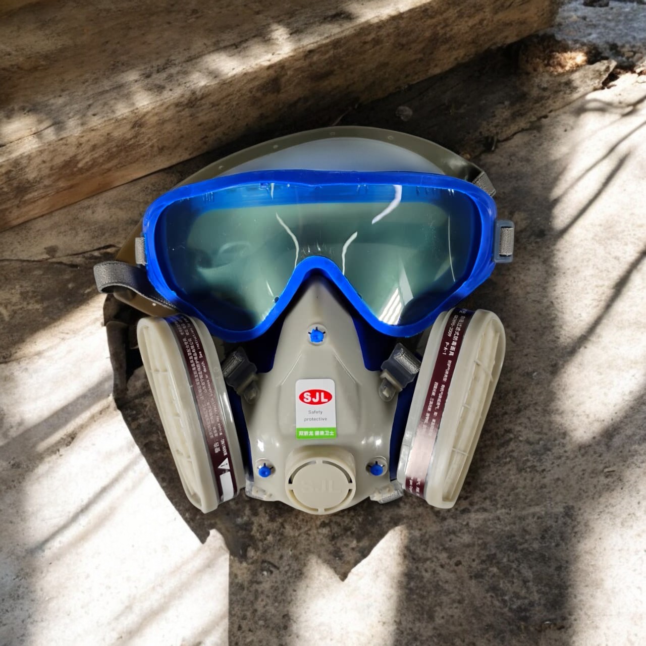 SJL Masker Gas Respirator Full Face with Activated Carbon Filter - YF2 Gambar produk SJL Masker Gas Respirator Full Face with Activated Carbon Filter - YF2