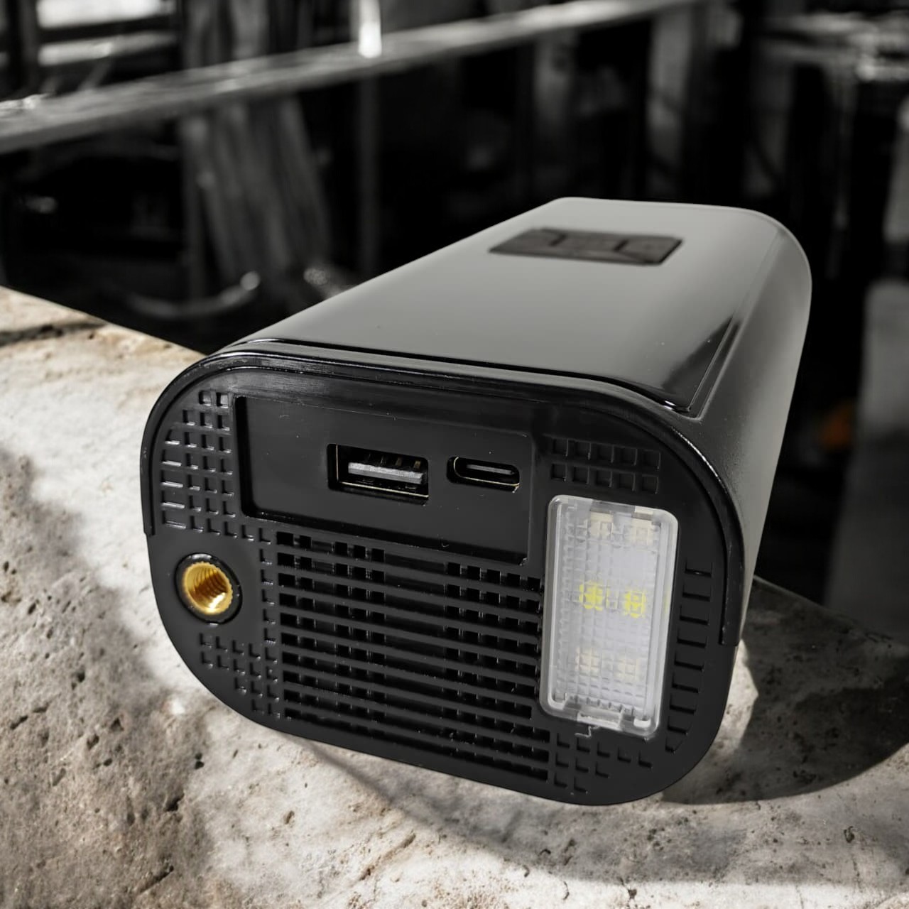 Gambar produk SUITU Pompa Ban Elektrik Wireless Tire Inflator with Display 2000mAh - EG216