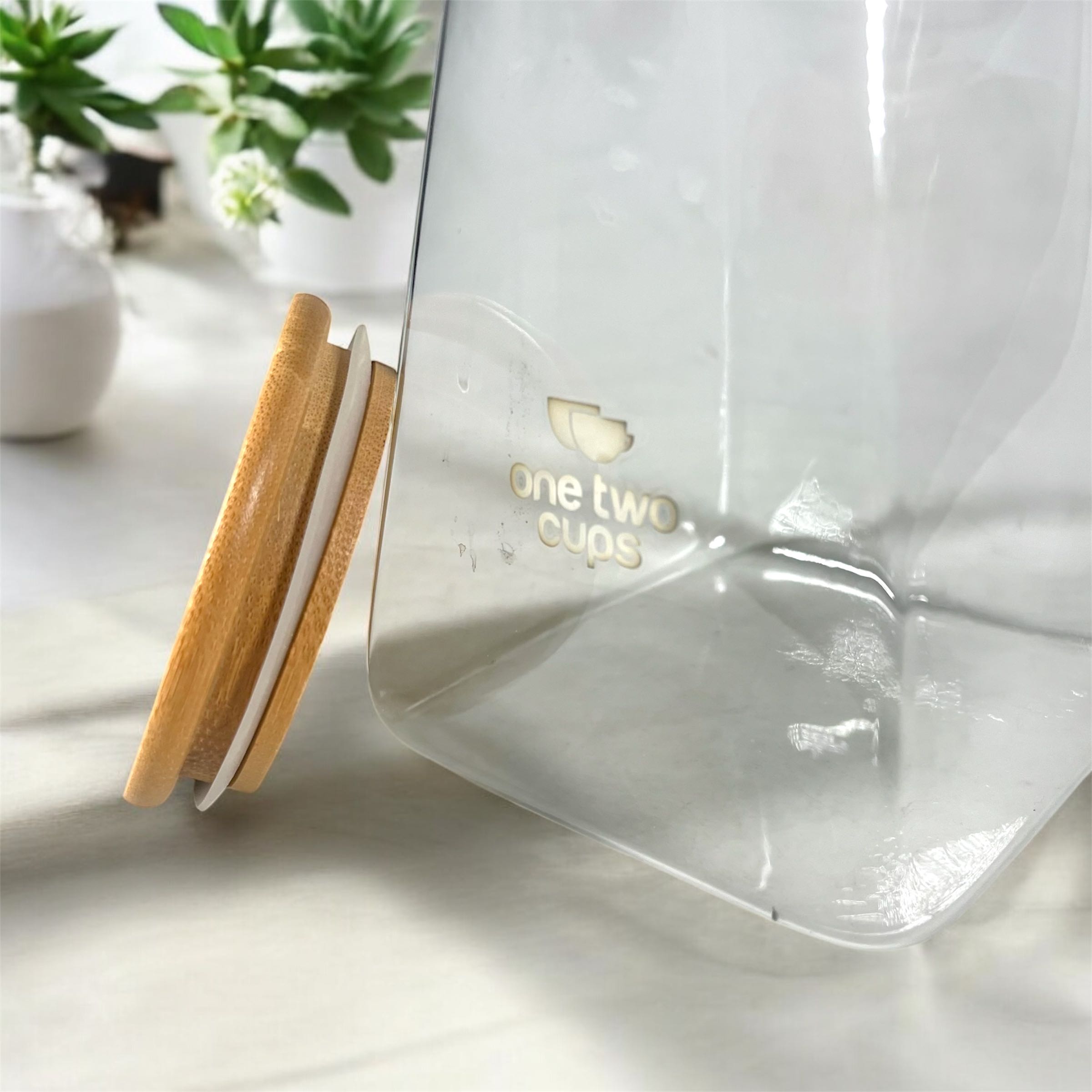 Gambar produk One Two Cups Toples Kaca Penyimpanan Makanan Pyramid Glass Storage Jar 950ml - S12