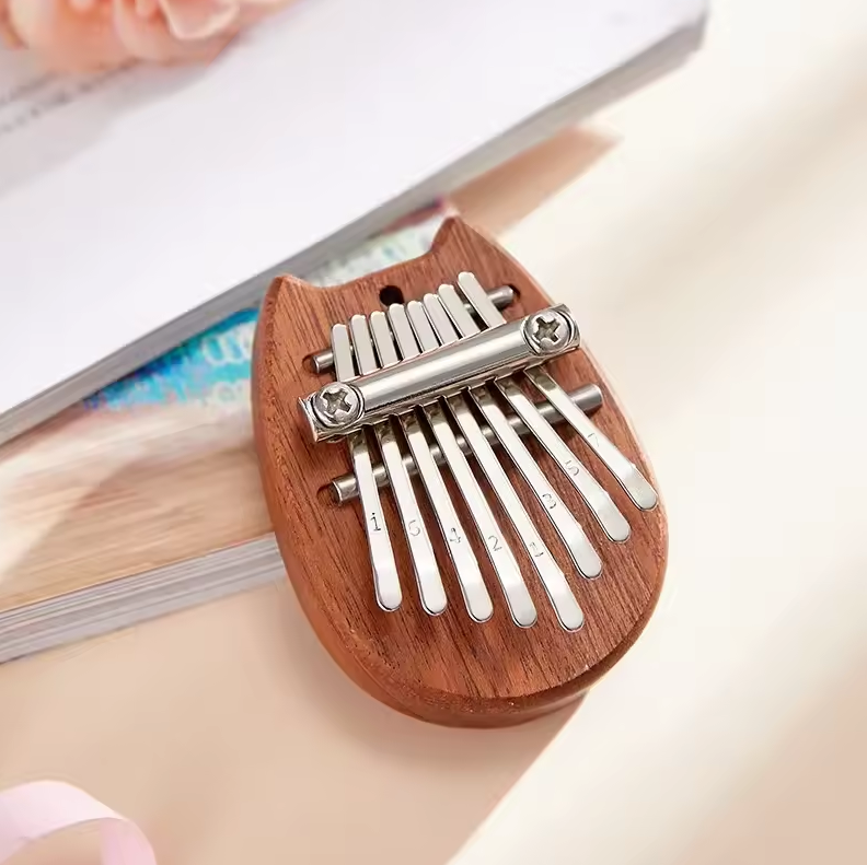 Gambar produk LUMINA Kalimba Mini Thumb Piano Musical Toys 8 Note Sound Solid Wood Kitten - LM-4587