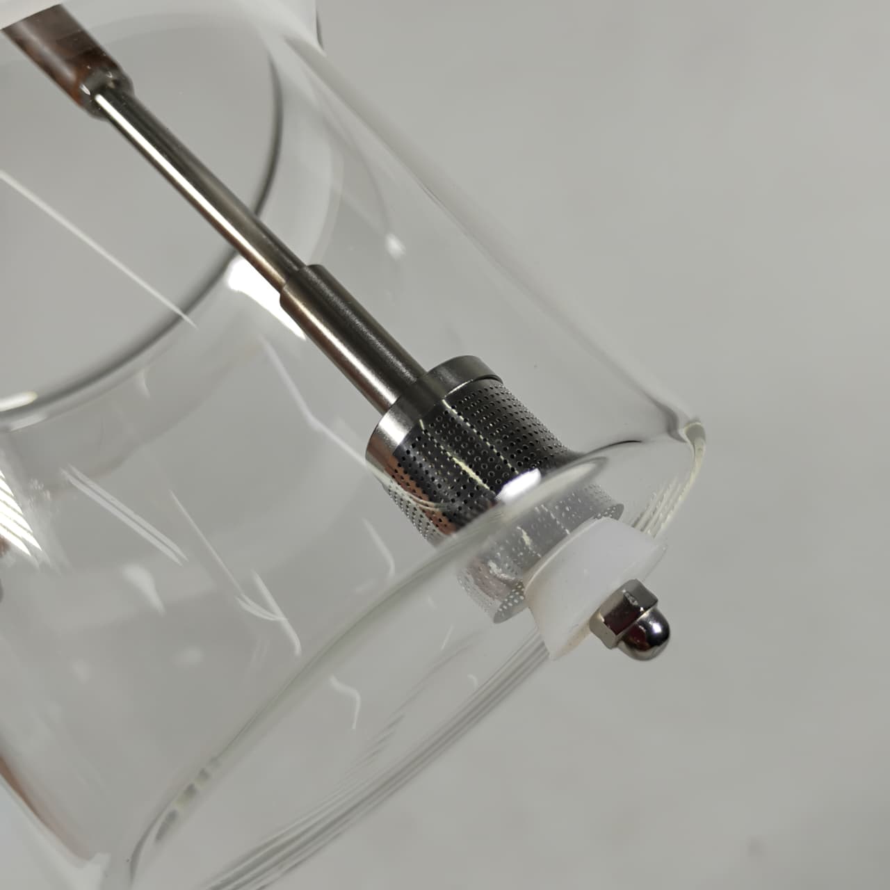 One Two Cups Teko Teh Kaca Saringan Tahan Panas Infuser Teapot 650ml - HP13 Gambar produk One Two Cups Teko Teh Kaca Saringan Tahan Panas Infuser Teapot 650ml - HP13