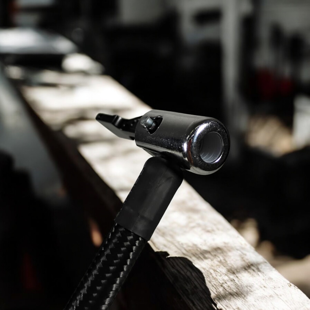 Gambar produk SUITU Pompa Ban Elektrik Wireless Tire Inflator with Display 2000mAh - EG216