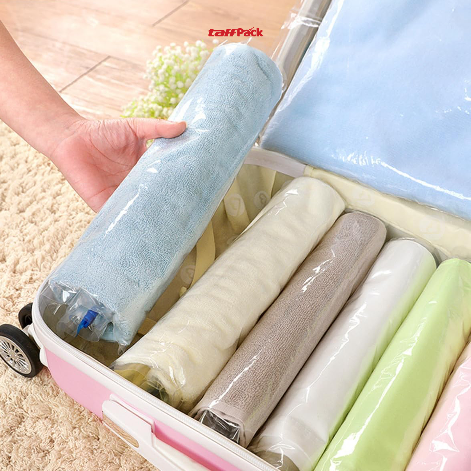 TaffPACK Kantong Plastik Vakum Pakaian Gulung Manual 40x60cm 1 PCS - TR028 Gambar produk TaffPACK Kantong Plastik Vakum Pakaian Gulung Manual 40x60cm 1 PCS - TR028