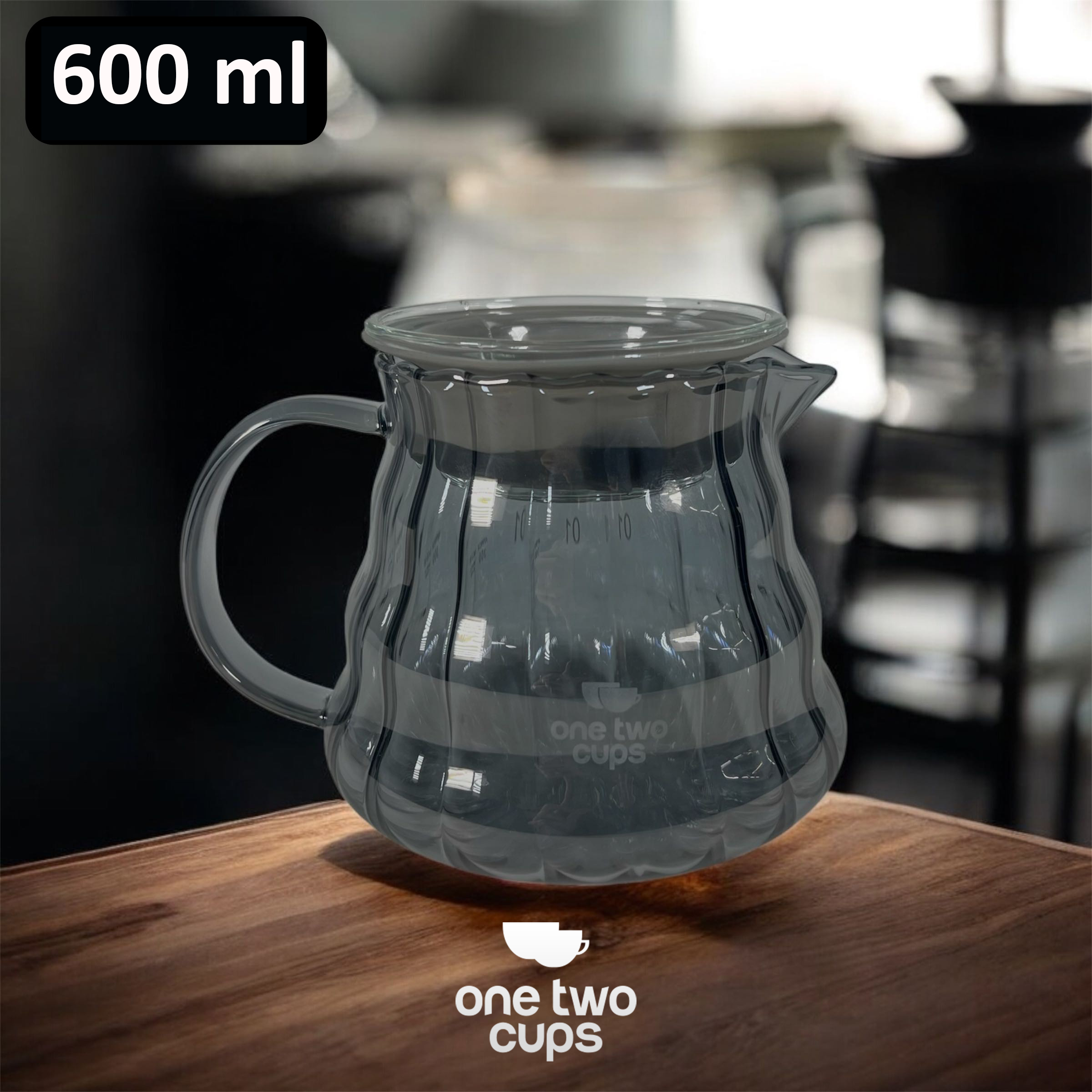 One Two Cups Teko Kopi Coffee Server V60 Drip Pour Over Borosilicate 600ml - XGS-36/60/80 Gambar produk One Two Cups Teko Kopi Coffee Server V60 Drip Pour Over Borosilicate 600ml - XGS-36/60/80