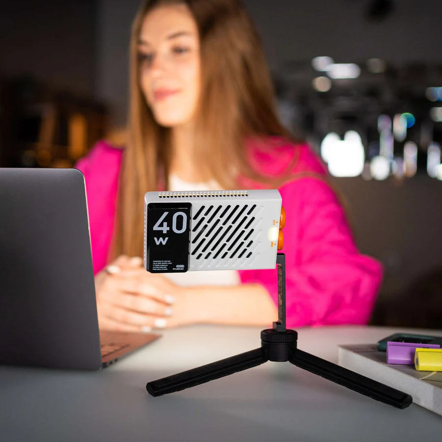 Gambar produk ZHIYUN FIVERAY Lampu LED Portable Photo Video Fill Light Tri Color 40W - M40