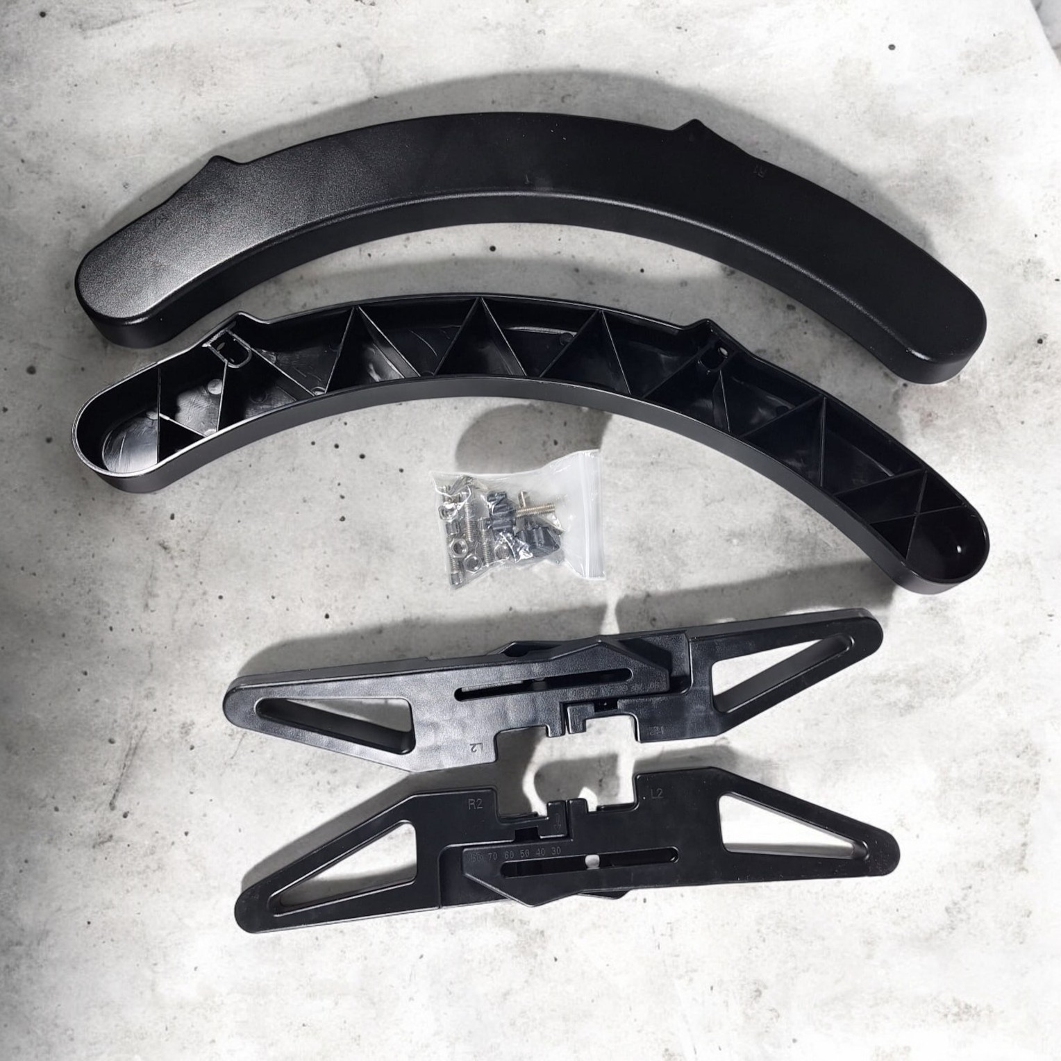 Gambar produk CYCLISTE Standar Sepeda Universal Paddock Standing Bike Display ABS - CL34